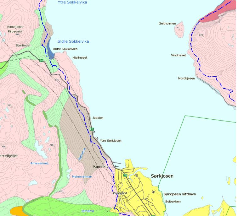 Figur 20 Løsmassekart, Indre Sokkelvik og området rundt. ( http://geo.ngu.no/kart/losmasse/) Indre Sokkelvik ligger 3 km fra det store Reisadeltaet.