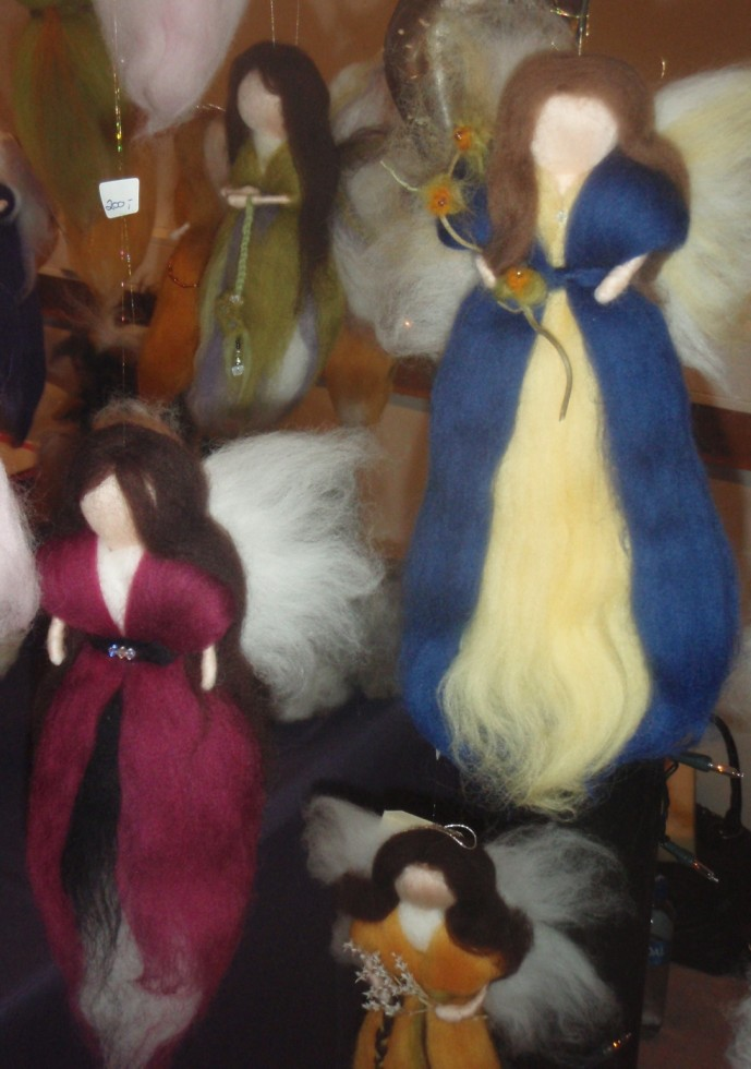 Mormortøfler, i ull, produsert av Anette Soltveit, fra