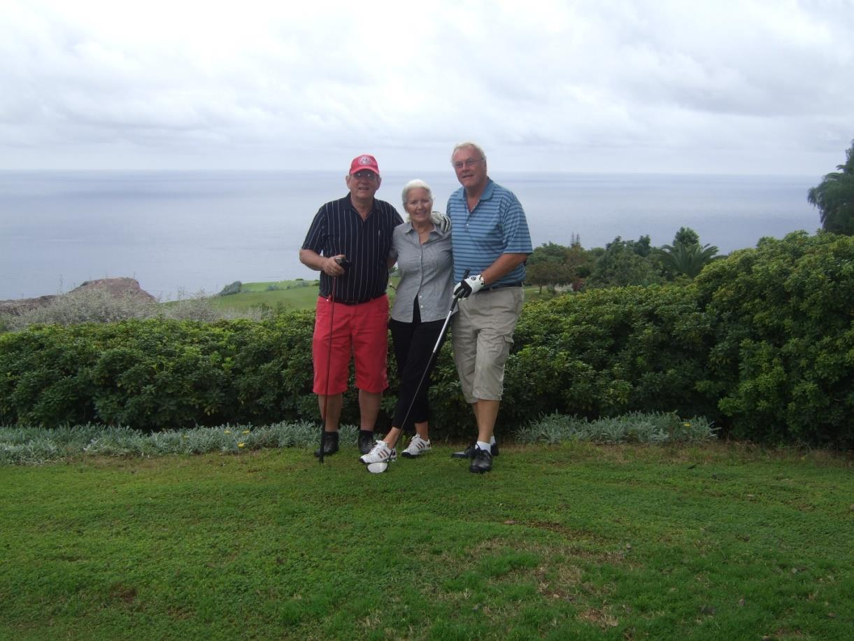 Golf på Tenerife Golfmulighetene er fortsatt gode her nede. Vi har fortsatt en avtale om kjøp av billetter til 17 euro pr stykk på kortbanen Los Palos som ligger bare 5-10 min kjøring fra hotellet.
