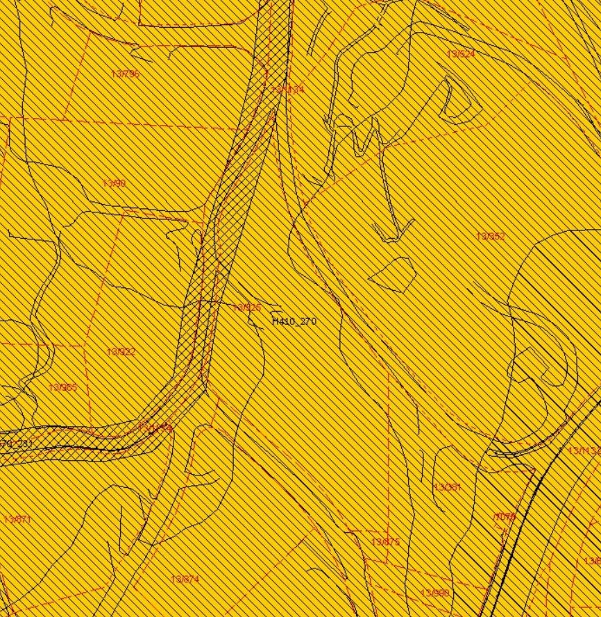 Side 5 av 12 4 PLANSTATUS Kommuneplanens arealdel 2010 Plankartet til kommuneplanens arealdel viser at den aktuelle eiendommen ligger innenfor område avsatt til Bebyggelse og anlegg i Kommuneplanens