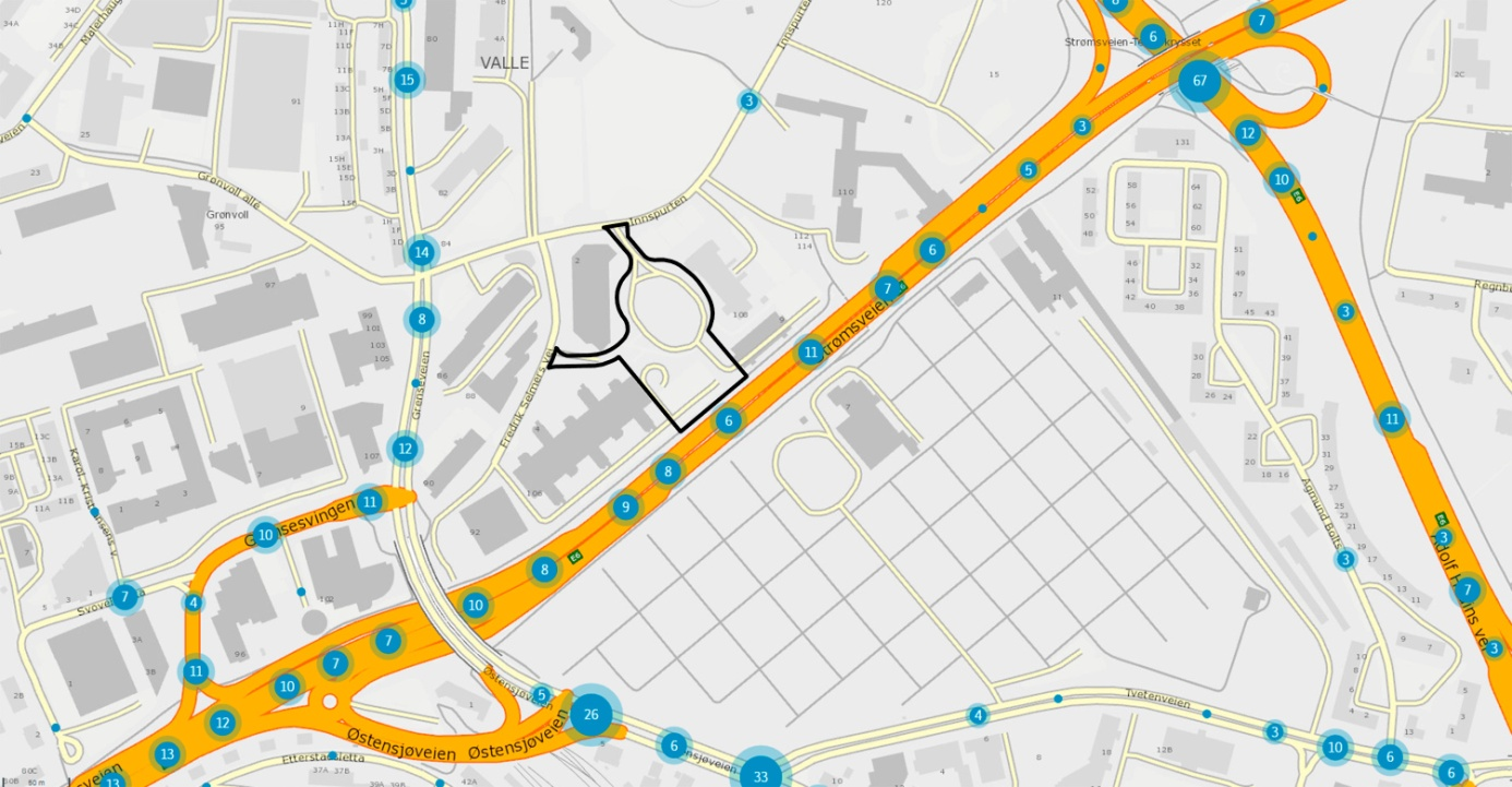 11. Ulykkespunkt Hendelseskart fra Statens Vegvesen (se under) viser et stort antall kjente trafikkulykker i nærheten av planområdet, hovedsakelig på Strømsveien.