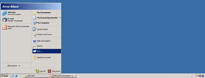 Noe mer om manøvrering på skjermen Windows: 4 desk-top er (=skjermflater) i Linux Beveger du deg utenfor (ned og/eller til høyre får du ett annet (se øverst på den stående menyen om hvor du er)
