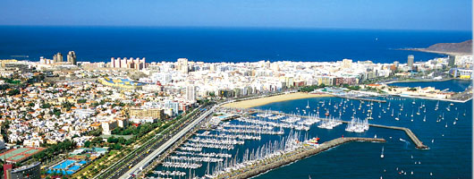 Las Palmas Las Palmas, Gran Canarias hovedstad, er Kanariøyenes største by med i underkant av 400.000 innbyggere.