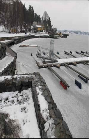 Det er behov for økt kapasitet på Holmen og derfor planlegges nå en moderniserende utbygging og utvidelse av havnen.