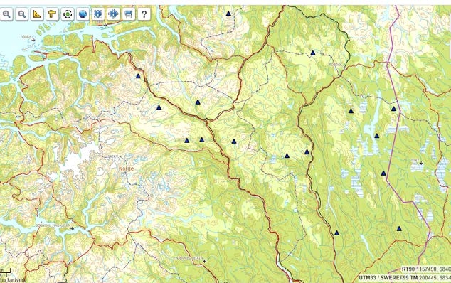 Avgangen har vesentlig vært nord i fylket. I 2012/13 ble 3 jerver tatt ut på skadefelling, 2 under ordinær lisensjakt og 1 på ekstraordinært uttak. Tabell 2.