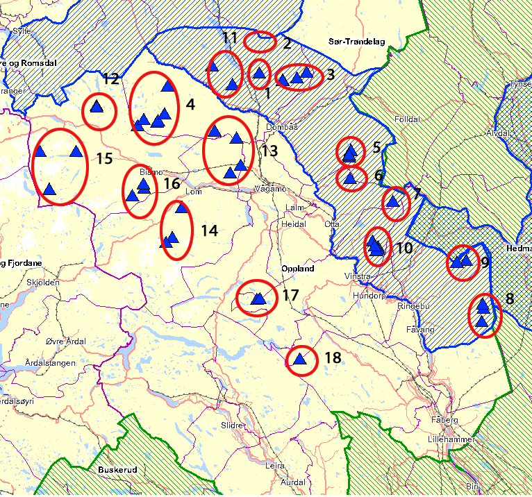 Fig 2. Påviste ynglinger av jerv 2001-2010. Blå skravur, ønska yngleområder for jerv i gjeldende forvaltningsplan for region 3, med tilgrensende yngleområder i region 6 og 5.