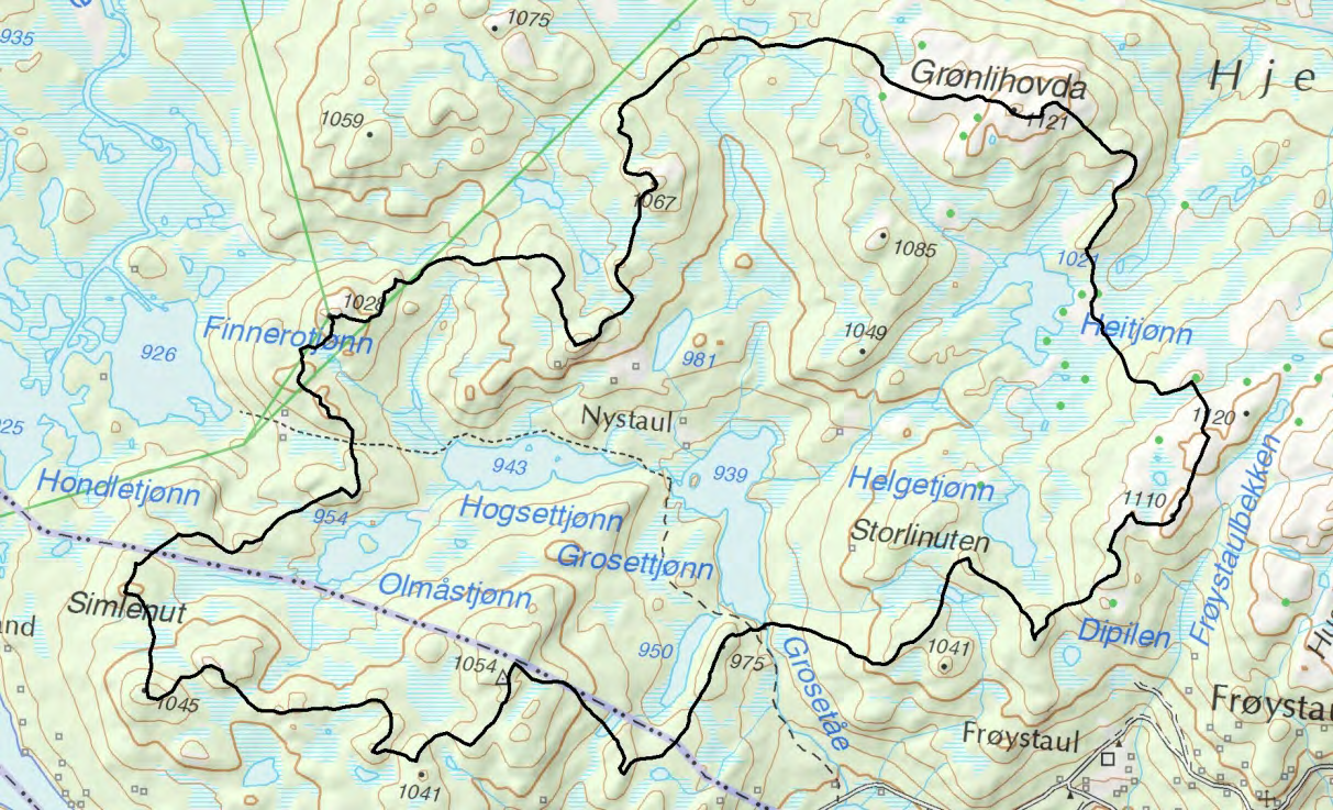 Figur 3.1.2. Grosetfeltet ligger i et høyfjellsområde med flere små innsjøer som er knyttet sammen via små bekker.