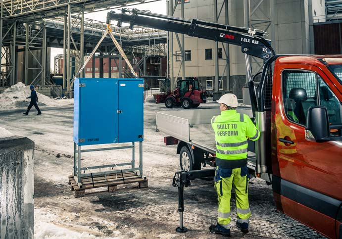 Når du skal gjøre en jobb, vil du gjøre den på din måte, ikke på den vanskelige måten. Med en kran i den lette HIAB T-serien kan du lett håndtere de tunge løftene. Og du velger den riktige på 1-2-3.