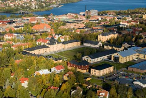 DRIFT, FORVALTNING OG FINANSIERING GARNISONEN I LINKÖPING Utviklingen av den nye eiendommen på Garnisonen i Linköping på 6 300 kvm samt parkeringsgarasje går som planlagt og forventet ferdigstillelse