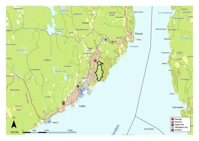 3.11 Samfunnstema: Sosial infrastruktur Beskrivelse: Avstand til nærmeste barnehage er ca. 500 m, samt en barnehage ca. 2 km unna. Det er to barneskoler ca. 1,5 og 2 km fra området og ungdomsskole ca.