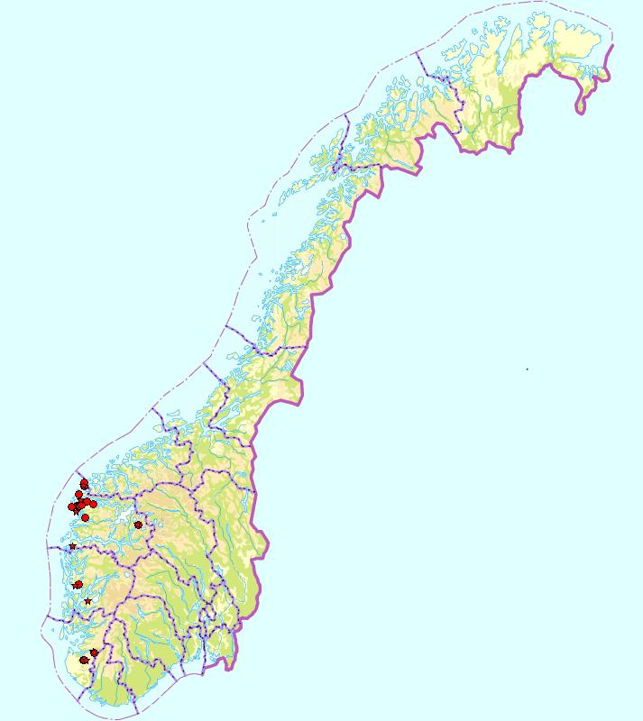 Generelt ser det ut til at vi i Norge ikke har noen mosearter som kun er knyttet til fossesprøytsoner. Også utenfor Norge er det bare kjent et fåtall slike arter (Brassard 1972).