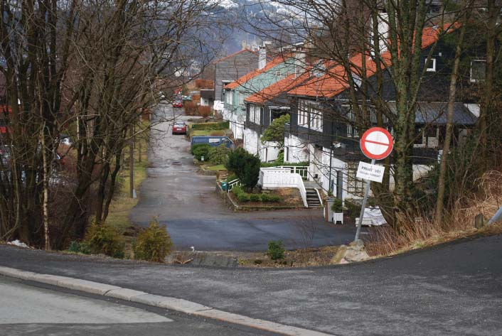 det tilgang til gangvei opp til Øvre Fantoftåsen.