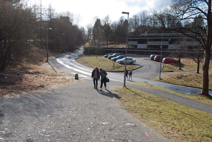 i området rundt Storetveitmarken Bilde 10 2,13m Gangbroen