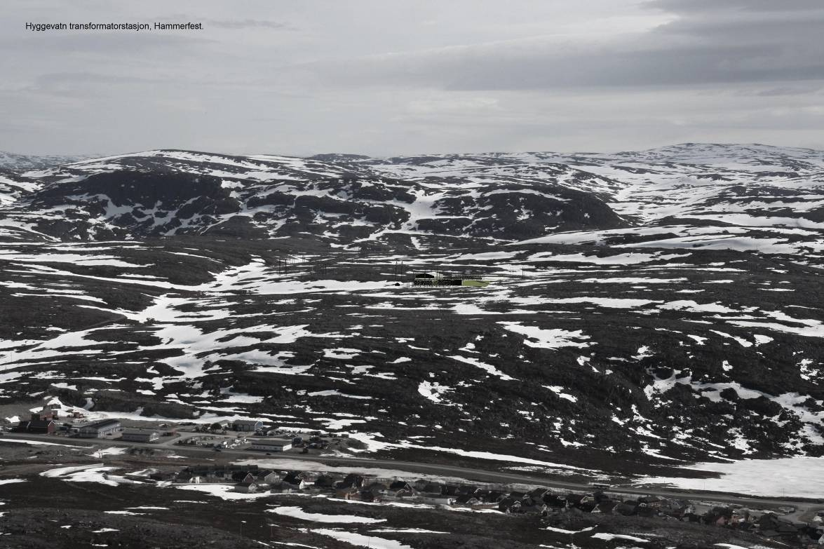 420 kv Balsfjord - Hammerfest Figur 94: Planlagt endestasjon ved Hyggevatn, Hammerfest. Området er preget av kraftledninger fra før, men har også noe innsyn. 10.4.2 Mulige avbøtende tiltak Som for foregående alternativ.