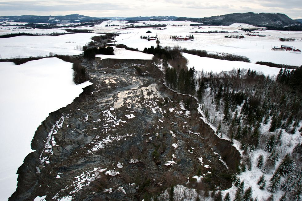 anleggsvirksomhet, men erosjon i sjø/elv kan også utløse skred Foto: