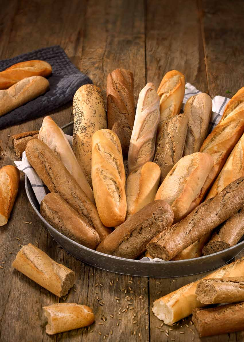 baguetter Baguette lettstekt fin EPD 4463824 Antall 60 stk Vekt 115g Stekes: 180 C i 10-15 minutter Baguette