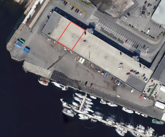 Prosessanlegget skal etableres i deler av et eldre industribygg, Thormøhlensgate 41 (T-41), på Marineholmen i Bergen Sentrum. T-41 er plassert på kai nært sjø.