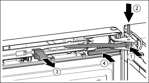 døren over de to langhullene i nedre lagerbukk i flukt med enhetens kabinett. Skru i så fall ut den midterste skruen i den nederste lagerbukken med vedlagte T25- verktøy.