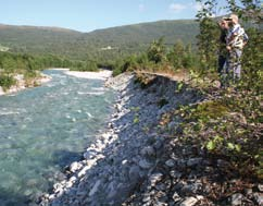 Norges vassdrags- og energidirektorat, Region Øst Tiltaksnavn: 6205 Grøna ved utløpet i Rauma Kommune/ fylke: Lesja, Oppland Tidsrom: November 2006 - desember 2006 Entreprenør: Lesja Bulldozerlag AS,