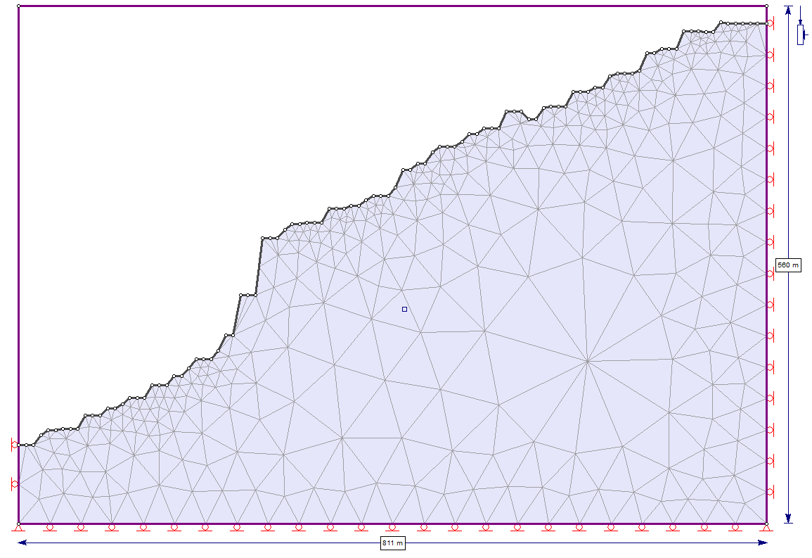 Kapittel 11 MODELLENE Topografi har stor innvirkning på spenningsfordelingen i bergmassen. Det er derfor utformet topografiske modeller av dalsiden som simulerer det regionale spenningsfeltet.