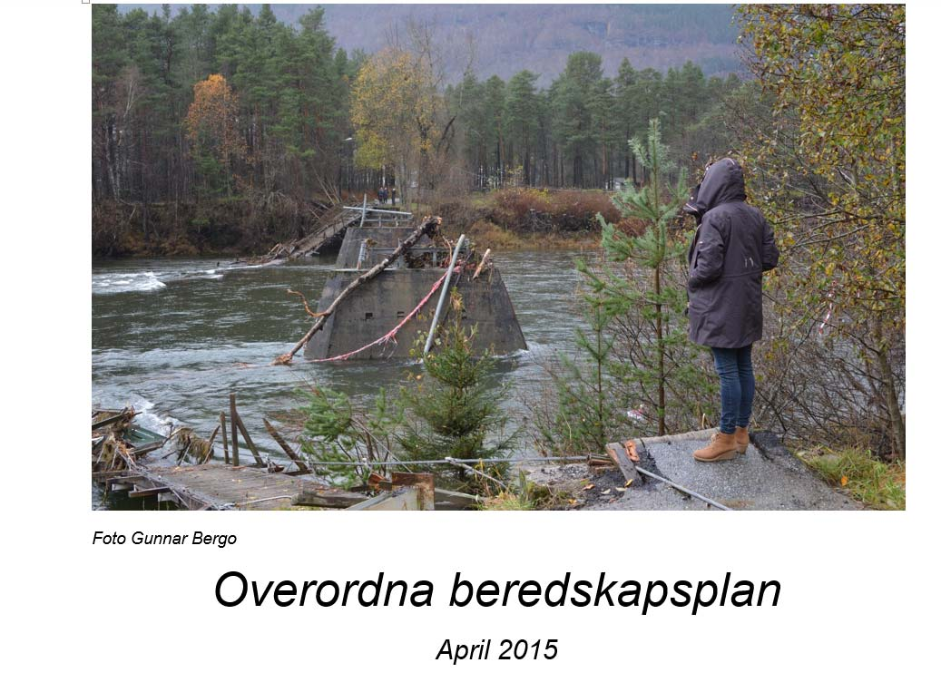 Planar i bøtter og spann Når det kjem til beredskap og kriser, er det godt å ha gode planar, men kanskje er dei laga for noko anna enn det du står midt oppi Omfattande planar er til liten hjelp i ein