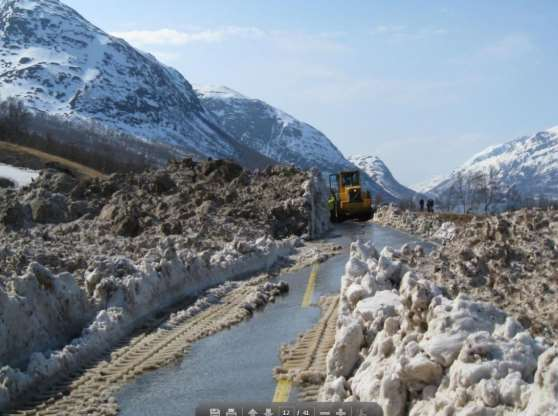 Skredsikring middels ramme E6 Langfjorden (Alta) E6 Melkeelva-Herranes (vest for Alta) Utsatt for sørpeskred 200 mill.