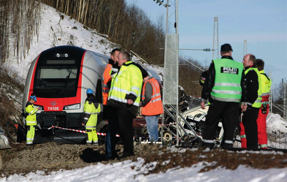 72 Meld. St. 29 2011 2012 ningslinjer for refusjon av utgifter som påløper i forbindelse med redningsaksjoner. Organiseringen av og hovedprinsippene for redningstjenesten er fastsatt i kgl.res. av 4.