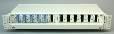 DATABLAD DB4133-N Utgave A Side 4 av 8 Oversikt over CWDM enheter 4 kanals CWDM - nedre bånd FPM75/4LCWDM 4 kanals CWDM, 1270-1330 FP75/4LCWDM 4 kanals