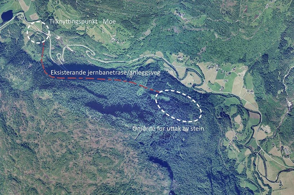 Figur 2. Utsnitt av flyfoto med avgrensa planområde og tilknytingspunkt. 5.1 Eksisterande busetnad og historikk Det finns ikkje bygningar i planområdet.