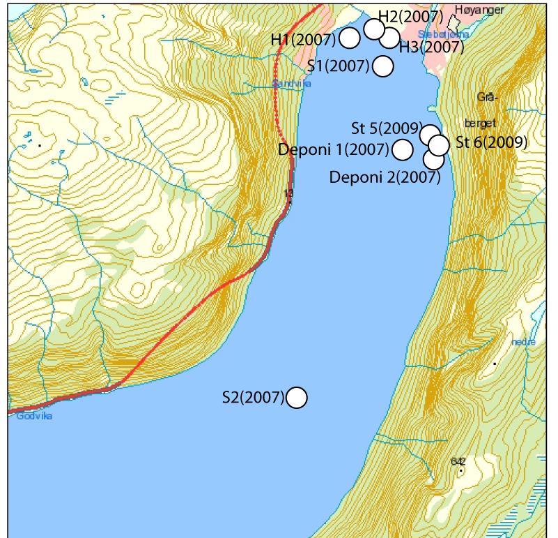 NA 5907-2010 Det er utstedt kostholdsråd for Høyangsfjorden, og helsemyndighetene fraråder konsum av blåskjell, fiskelever og brun krabbeinnmat fra innerst i Høyangsfjorden. 2.4.