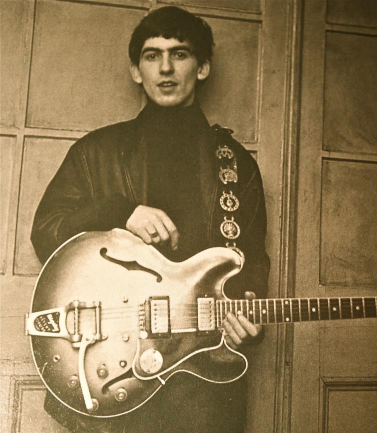 George Harrison den mystiske og alternative Melankolikeren: 1. Satt bakerst i klassen og tegnet gitarer. 2. Utilnærmelig og likegyldig. Preg av melankoli 3. Gud vet hvordan jeg overhodet ble til noe.