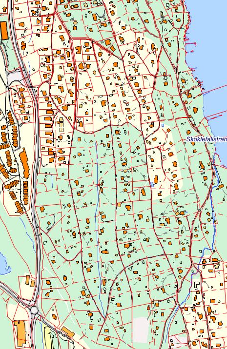 Tilknyttes kommunalt ledningsnett Figur 5: Forslag til lokale VA-løsninger. Områder nord for Kåres vei / Granliveien (rød strek) bør tilknyttes kommunalt ledningsnett.