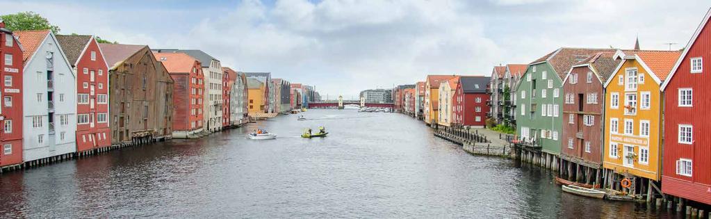 I Trondheim sentrum bugner det av butikker og folk. På Lade kan du nyte den vakre trøndernaturen og alt den har å by på!