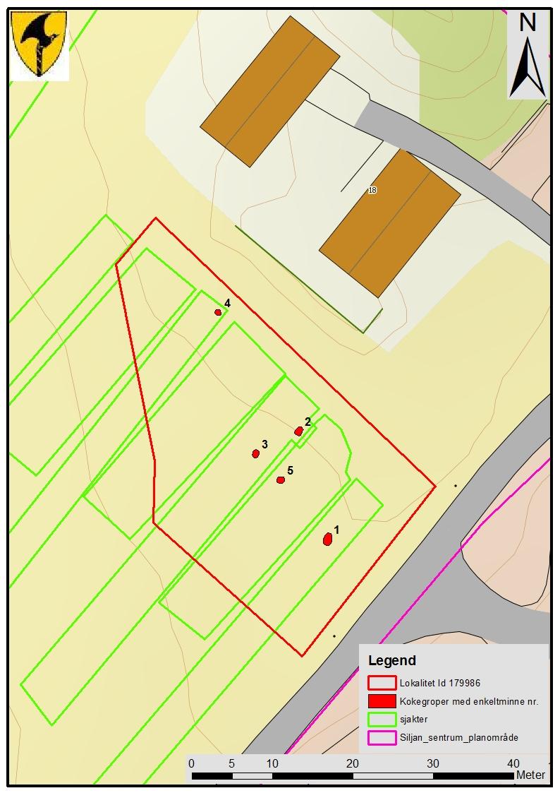 6. RESULTATER OG TOLKNINGER Gnr/bnr: 17/9 6.1.1. Id 179986 Bosetnings- / aktivitetsområde / Kokegroplokalitet Nordøst i undersøkelsesområdet ble det funnet 4 kokegroper og en uspesifisert grop.