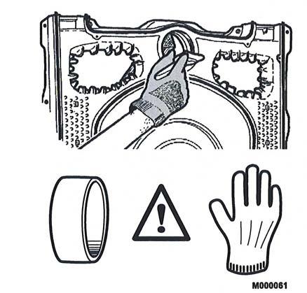 6 Bruk hansker når du håndterer nipplene, - det kan være skarpe