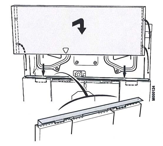 Montering av øvre frontmantel 62 Pakke RC 2 eller 3 Plasser det resterende mellomstykket ( pakke RC 2 eller RC 3 ) opp på