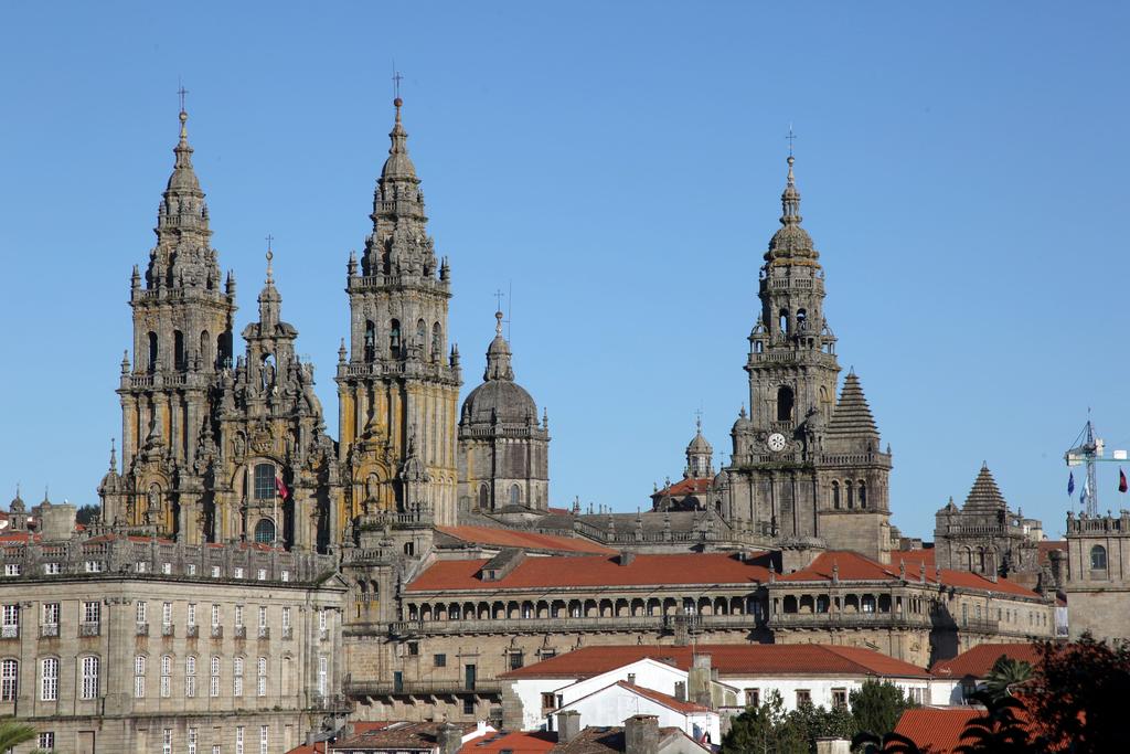 Norsk Katedralen i Santiago de Compostela sett fra gamlebyen