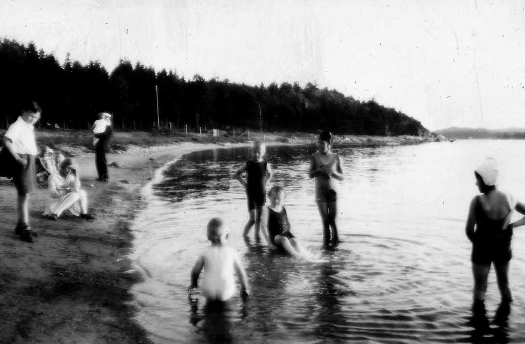 Jannecke Lønne Christensen Video, foto, maleri/blandet teknikk Marte Aune Eriksen Foto 5. sept. 4. okt. Åpning lørdag 5. september, kl. 14.