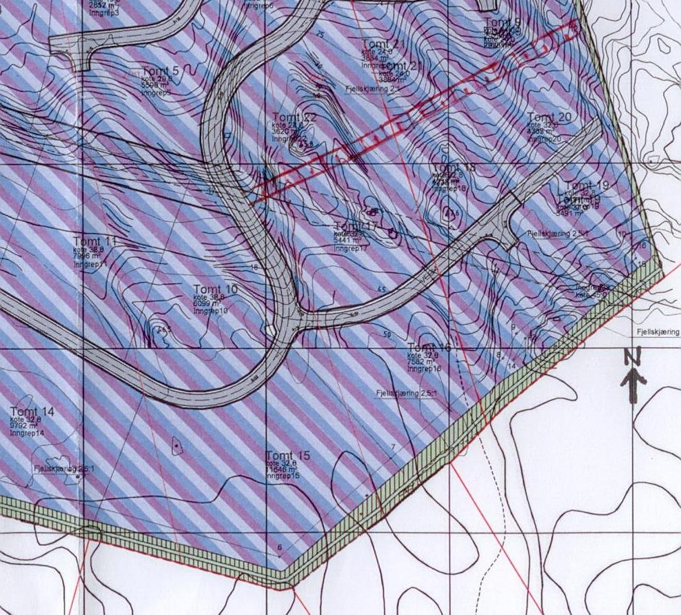 Antatte mengder i nedre del av området. Omfattende arbeid med fjellrensk (spettrensk). Helst også vannspyling. Regn med 100 stk fjellbolter.