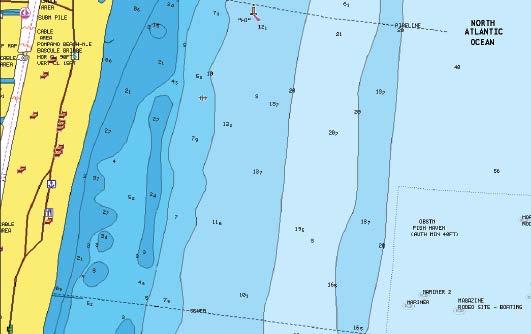 navigasjonsdata. Hvis du vil ha mer informasjon, kan du se www.navionics.com.