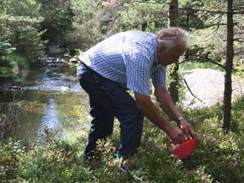 Få med deg noen du kjenner.