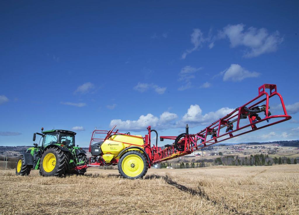 Kverneland Ikarus S På sporet med Ikarus S Ikarus S er tilgjengelig med 2800 eller 3800 liters tank med HSS 18 30 meters horisontalt foldet stålbom