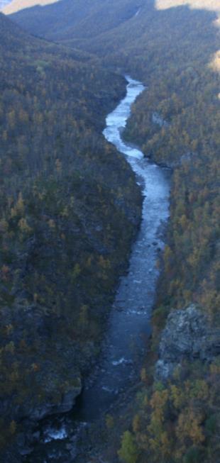 elvestrekning, fra Markusfossen og ned til