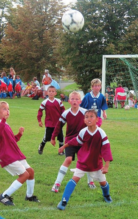 Adresse, telefon og e-mail til alle fotballk