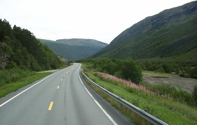 Kunnskap virker: Hubro på Hitra Ny riksvei på Hitra vs