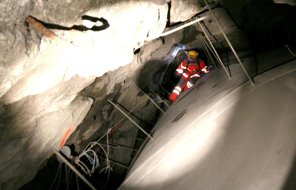 Tilrettelegging for inspeksjon i nye tunneler er uforenelig med stabile vann- og frostsikringskonstruksjoner.