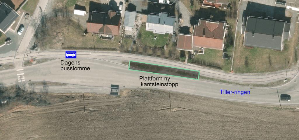 Det er tegnet opp to forslag til oppgradering av holdeplassen: forlenging av dagens busslomme eller etablering av kantsteinstopp før kurven.