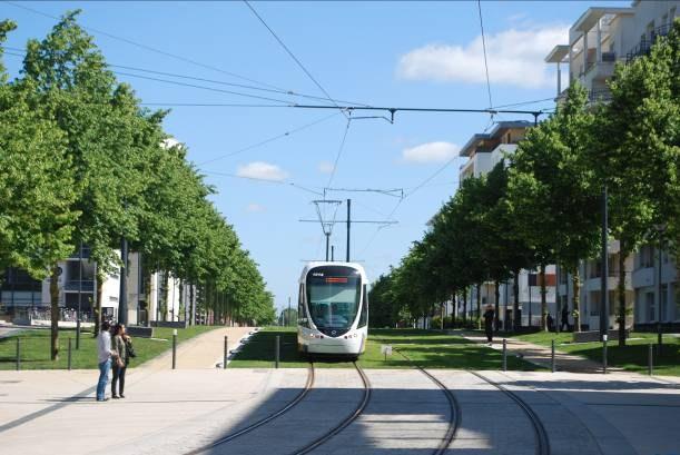 Der samleveien treffer kollektivgaten skal det anlegges en rundkjøring slik at evt. buss kan snu her.