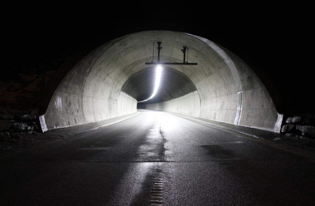 2013 Brekktunnelen Første norske tunnel med bare LED Armaturer