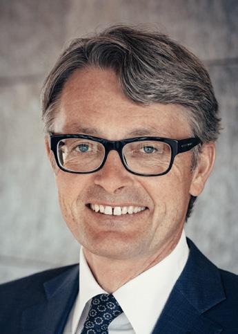 ARNFINN STENSØ STYREMEDLEM, ANSATTES REPRESENTANT Arnfinn Stensø (født 1957) har vært ansatt i Aker Solutions (tidligere Aker Offshore Partner) i Stavanger siden 1998.